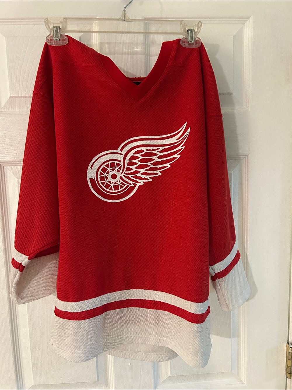 NHL Red Wings Kids Hockey Jersey with White Winged Wheel Logo